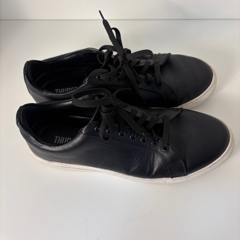 Thursday Black Leather Low-Top Lace-Up Sneakers Classic Women Travel - Picture 5 of 7